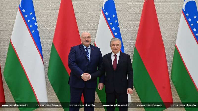 Лукашенко – о приоритетных проектах с Узбекистаном: углубление кооперации и импортозамещение