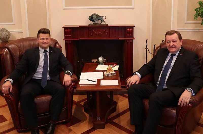 Министр иностранных дел Беларуси встретился с первым секретарем ЦК БРСМ